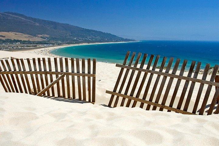 スペインのセビリアからの最高のビーチデイトリップ