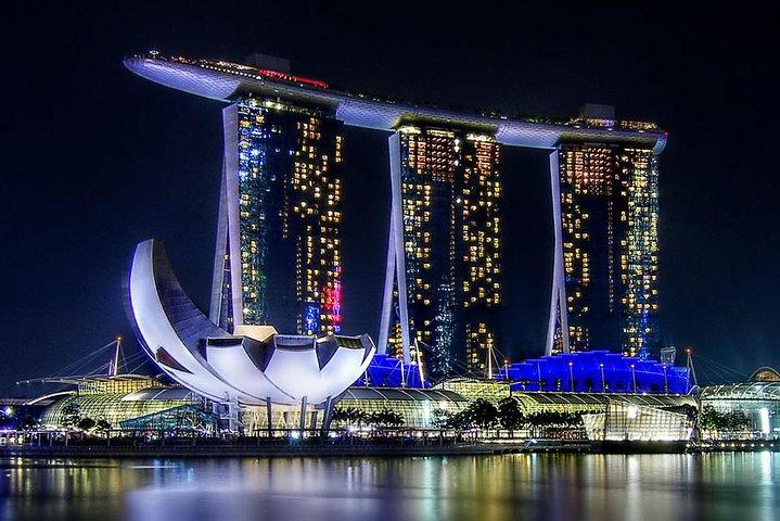 Das Civic District mit Singapore Boy Hossan Leong: Eine selbstgeführte Audiotour