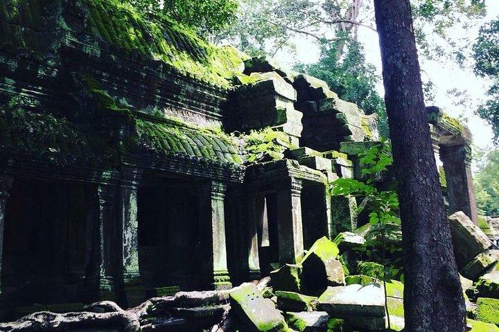 Private Angkor Wat Sunset Small tour
