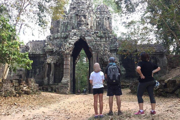 Private Angkor Wat sunrise sunset tour 2 jours