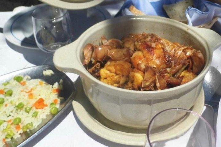 日没時のランチまたはディナー付きのアルガルヴェワインツアーと山頂旅行
