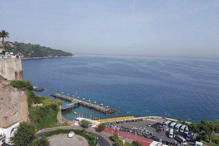 Roma a la costa de Amalfi Positano y Sorrento: viaje privado de un día