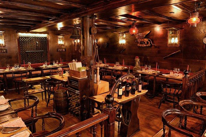 Venice Wine & Dine: Elegant Four-Course Dinner with Wine Pairings