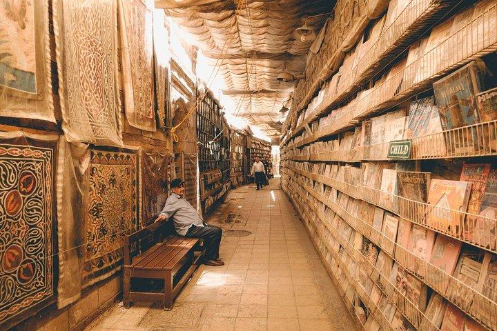 4 Dagen Cairo City Break inbegrepen The Great Pyramids - Egyptian Museum - Saqqara - Maemphis - Old City - Khan El Khalily Bazar en een Dinner Cruise