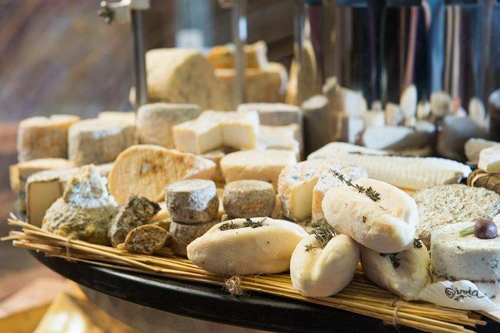Comida Doce e Salgada de Bordeaux com Excursão de Degustação de Vinhos