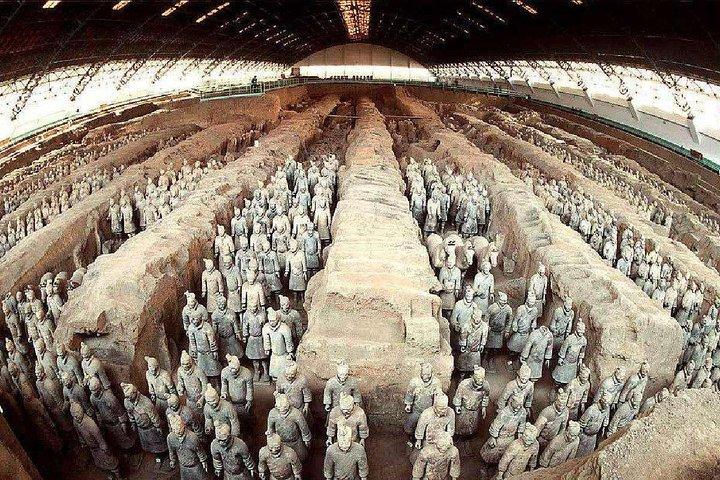 Tour privato di un giorno di Xi'an Terra-Cotta Warriors e City Wall