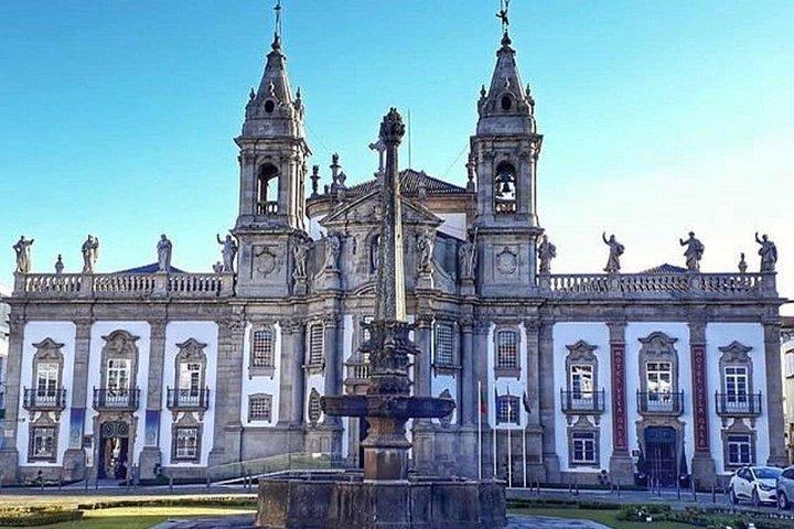 Private Braga and Guimarães Day Trip from Porto