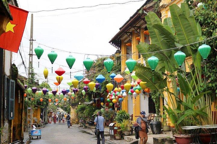 Hoi An-Rundgang mit Nachtmarkt, bunten Laternen, Bootsfahrt (PrivateTour)