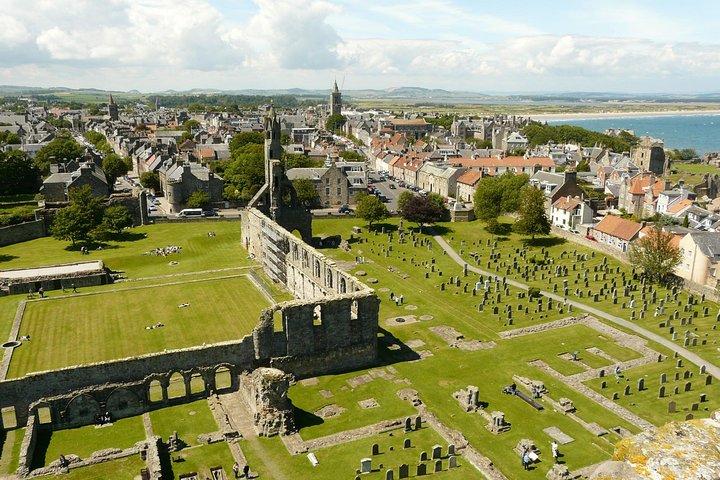 Tour di un giorno per piccoli gruppi di St Andrews e dei villaggi di pescatori della contea di Fife, partendo da Edimburgo