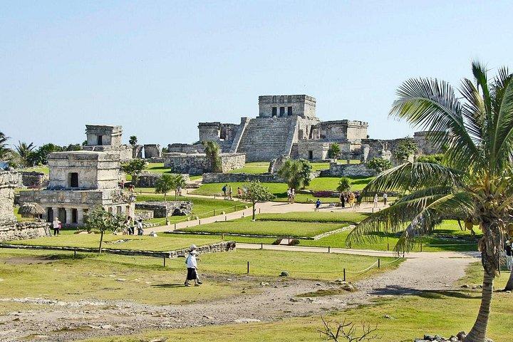 Tulum & Coba com Cenote, Exploração de Cavernas, Almoço e Degustações