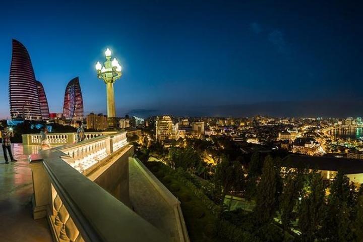 Tour Privativo pela Cidade de Baku