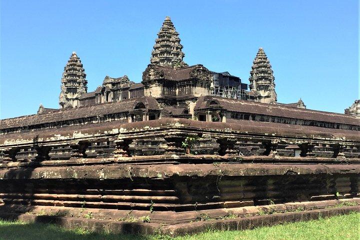 Half Day private Angkor Wat Sunset by Tuk Tuk