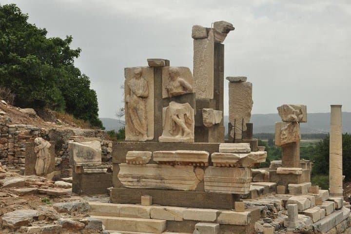 6-Day Turkey Tour in Gallipoli, Troy, Pergamon, Ephesus, Pamukkale & Cappadocia