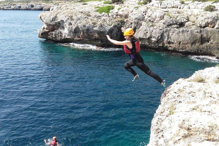 Escursione a terra: il coasteering a Maiorca