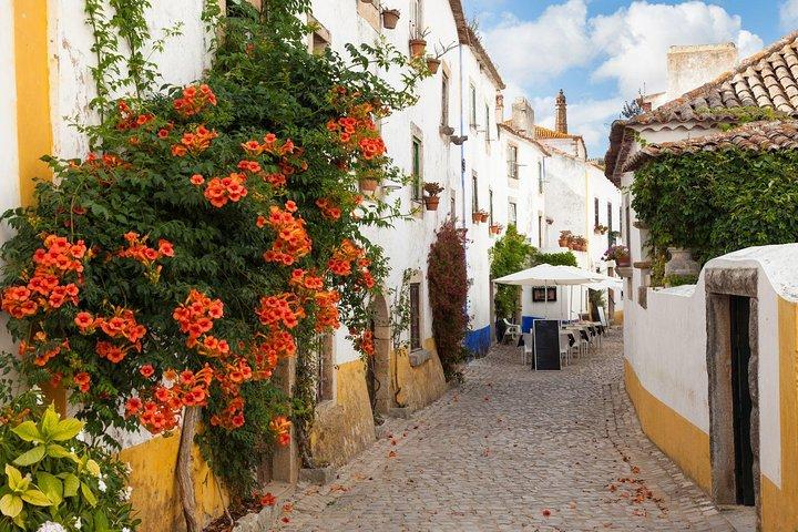 Excursion privée à Fátima, Nazaré et Óbidos au départ de Lisbonne