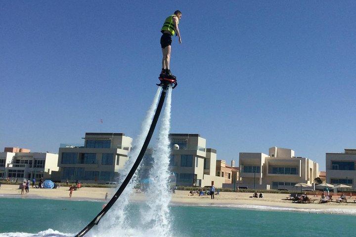 Flygplansupplevelse i Dubai - 30min