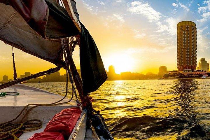 Pirâmides de Gizé e Esfinge - Museu - Tour Nilo Felucca