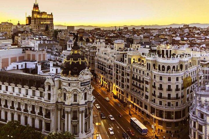 Mejor tour privado personalizable en Madrid con recogida en el hotel