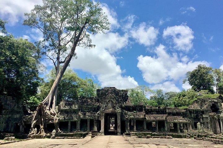 Angkor Grand Tour privado Bakeng Sunset
