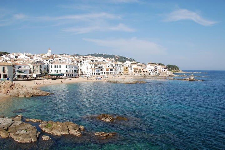 Private tour of Girona & Costa Brava from Barcelona