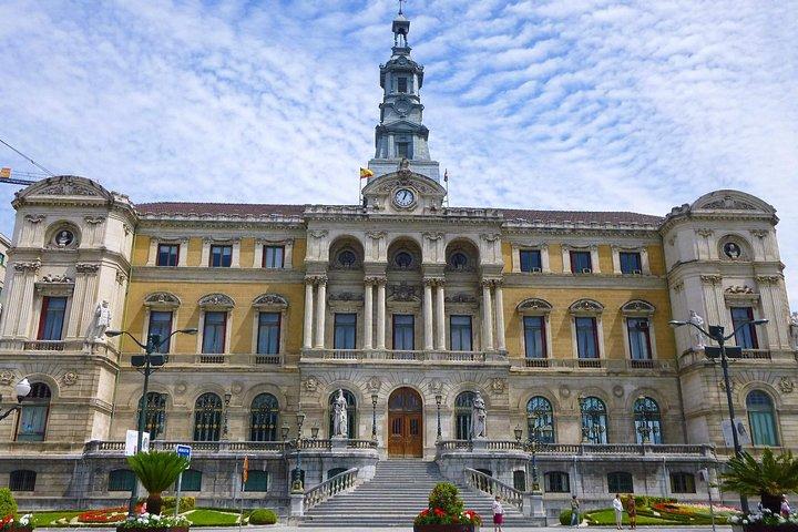 Visite privée à pied de 4 heures de Bilbao avec un guide local