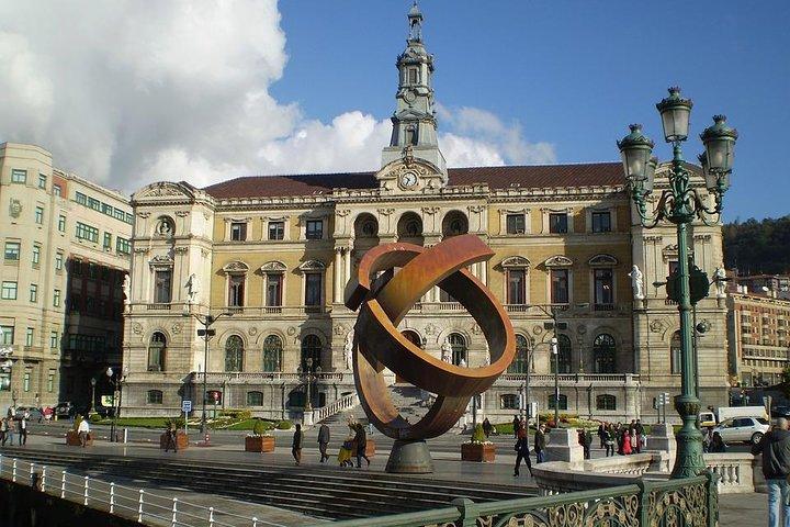 Visite privée à pied de 4 heures de Bilbao avec un guide local