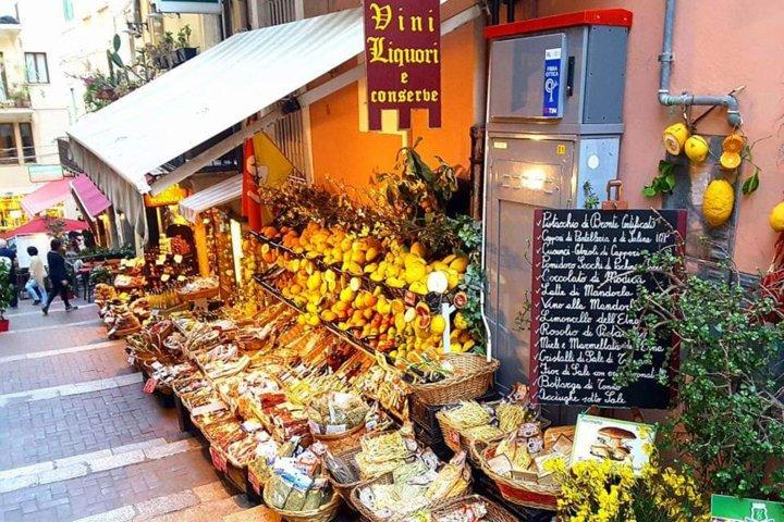Vanuit Syracuse : Privétour Taormina en Castelmola met lunch