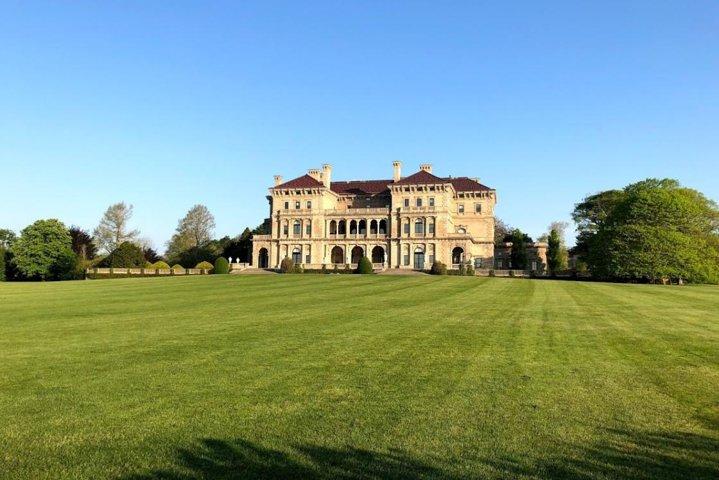 Excursión de un día de Boston a Newport para grupos pequeños con rompedores y entrada a la casa de mármol