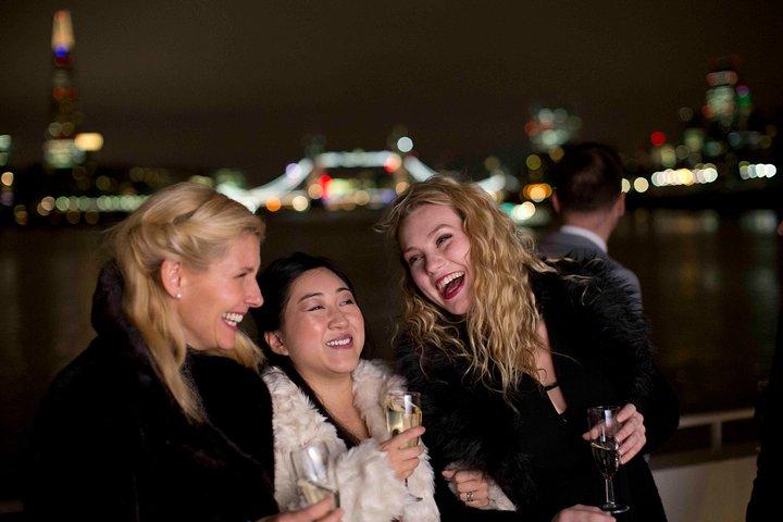London Dinner Cruise no Rio Támesis