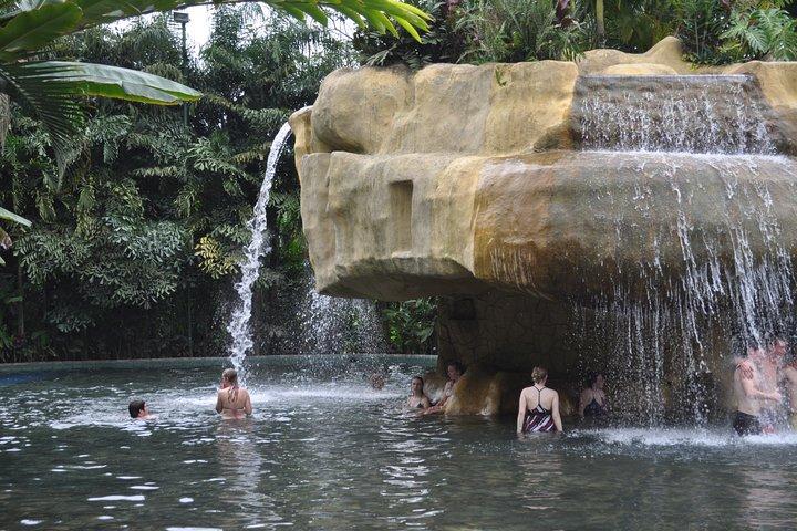 Sentiero escursionistico del vulcano Arenal e sorgenti termali di Baldi da Arenal