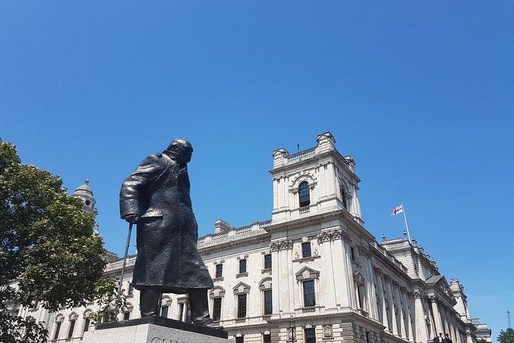 London Dungeon Entry & Westminster Walking 3 Hour Tour