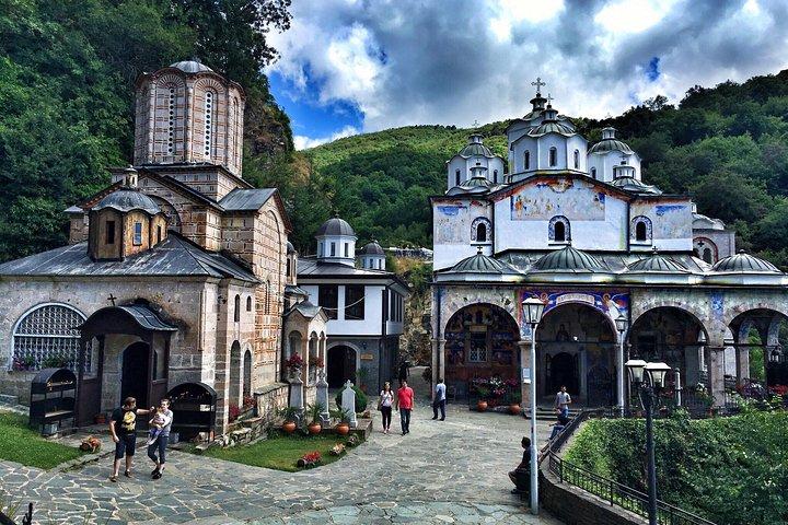 スコピエからの修道院OsogovskiとKokinoの日帰り旅行