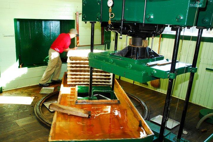 Private Tour mit Inhaber der Fly Creek Cider Mill & Orchard