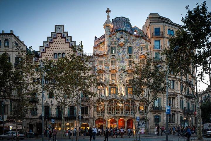 Barcelona på 1 dag: Sagrada Familia, Park Guell, Old Town & Pickup