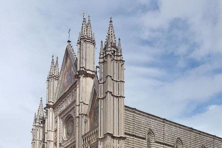 Orvieto e Civita di Bagnoregio: Private Day Trip dal porto di Civitavecchia