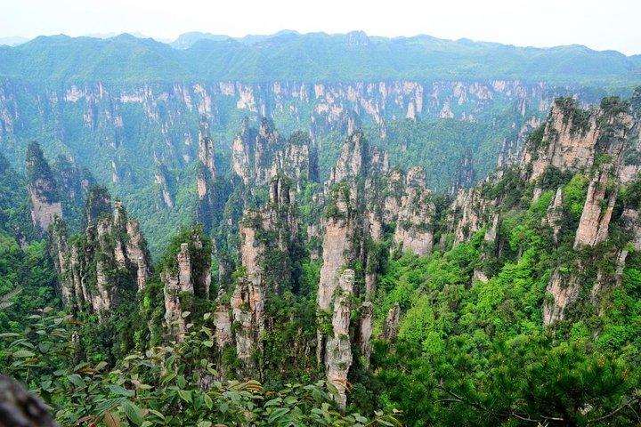 Excursión privada de 4 días a Zhangjiajie: Gran Cañón y Montaña Tianmen