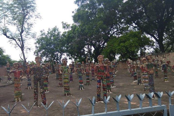 Privat Chandigarh Sightseeing City Tour