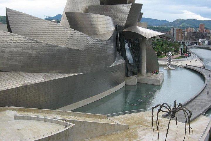 Visite privée du musée Guggenheim de Bilbao avec guide officiel