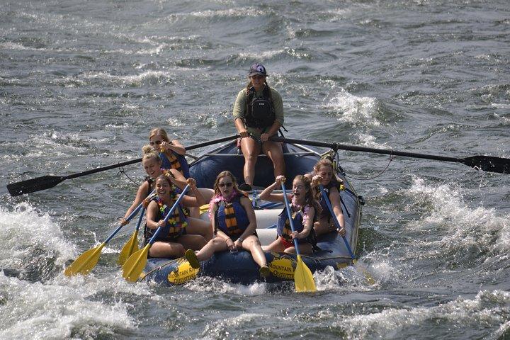 Zalmrivier Full-Day wildwaterraften avontuur