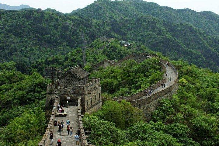 Half Day All-inclusive Private Tour to Mutianyu Great Wall and China Dream Stone from Beijing