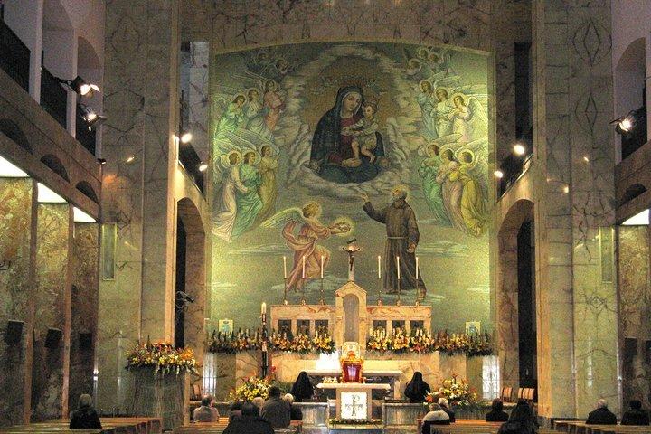 Viaje Espiritual San Padre Pío : 2 - Tour Sagrado Nocturno desde Roma