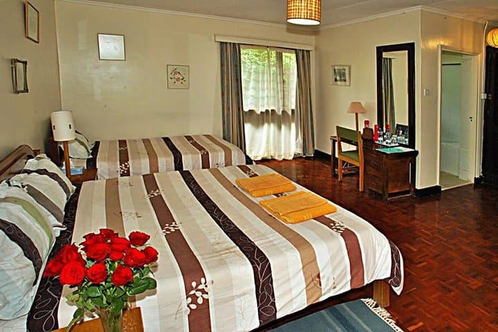 Naivasha Elsamere conservation and Hells Gate Tour From Nairobi