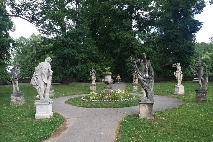 Visite privée: Visite du château de Konopiste depuis Prague