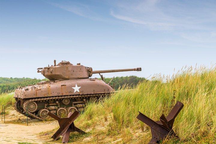 Excursion d'une journée sur les sites et cimetières du Débarquement de Normandie au départ de Paris avec déjeuner