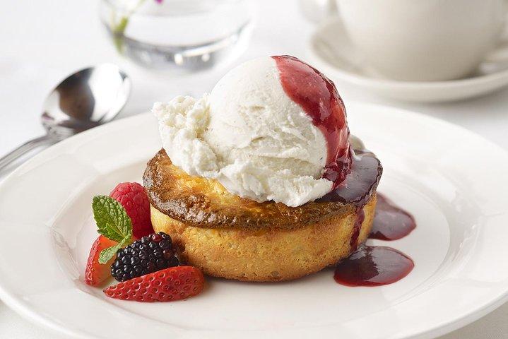 City Cruises Chicago : Premier Lake Michigan Brunch Cruise