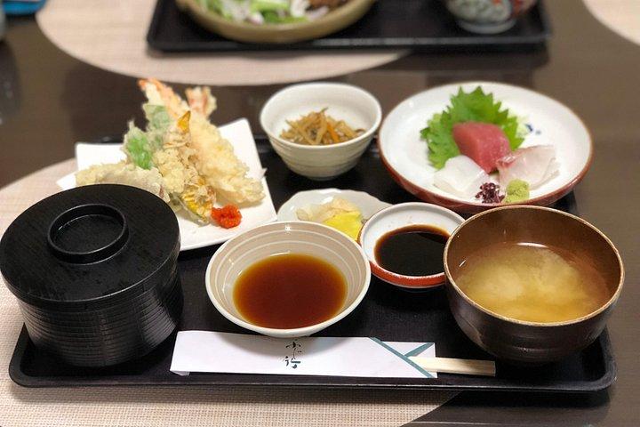 Sake Town Tour in Saijo Hiroshima