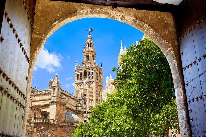 Séville : visite guidée de la cathédrale et de la Giralda avec billets