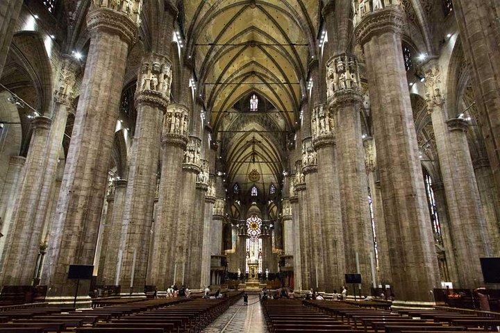 Milan Sightseeing Tour with Entrance to Scala and Duomo Cathedral