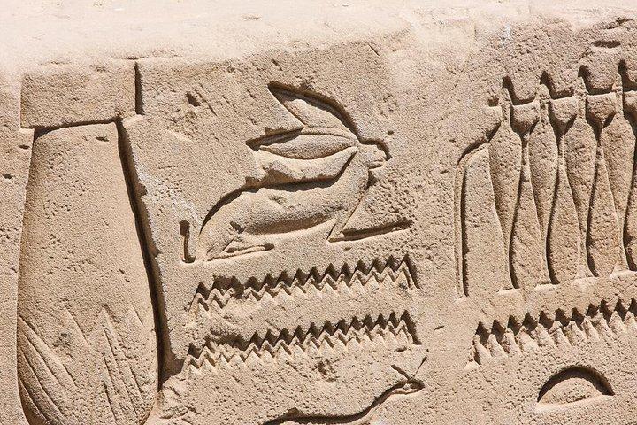 Abu simbel Compartilhando tour de Aswan