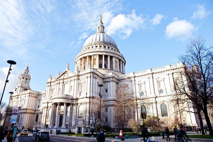 ロンドンのブラック タクシー ツアー : オーダーメイドのクラシックな観光と楽しみ